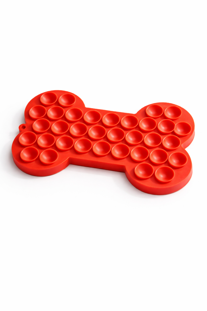 Nuolumatto koiralle – rauhoittava aktivointilelu ja slow feeder